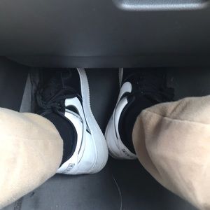 Meet your Posher, Mikel